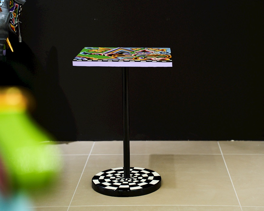 Table Graphic Design hand painted Tom's Drag