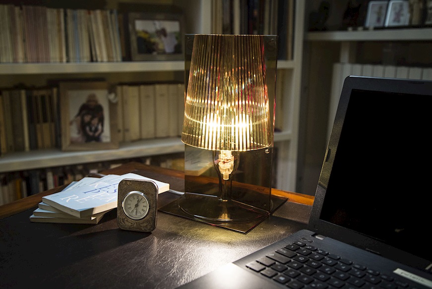 Kartell Table lamp Take olive green Buy on Zanolli