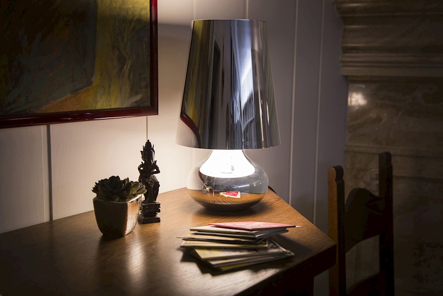 Table lamp Cindy violet Kartell