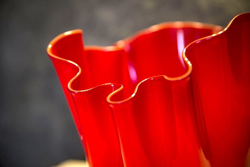 Vase Fazzoletto Murano glass opalino red Venini