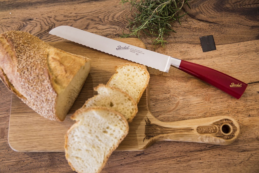 Bread knife Elegance steel with red handle Berkel