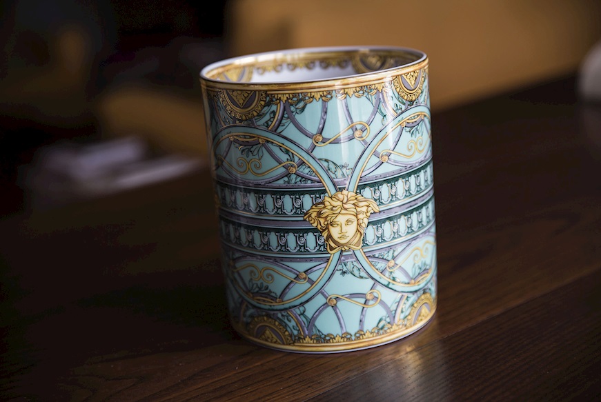 Vaso La scala del Palazzo porcellana verde Versace