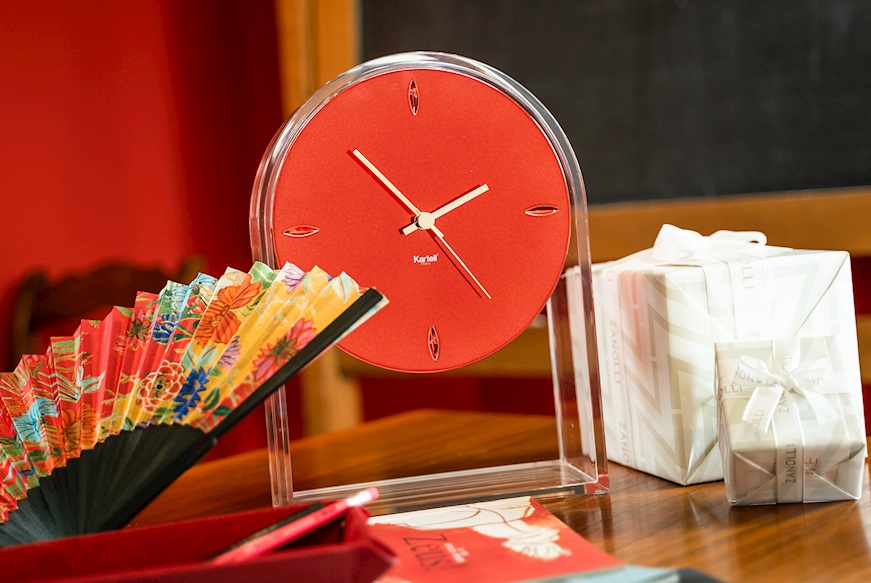 Clock Air du Temps crystal red Kartell