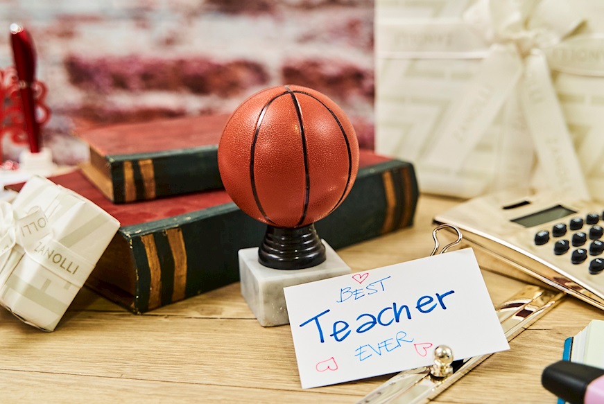 Trofeo Basket in plastica con base in marmo Selezione Zanolli
