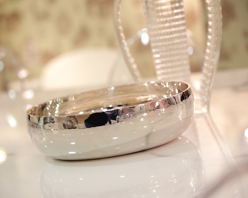 Ciotola ovale battuta argento in stile Cardinale Selezione Zanolli