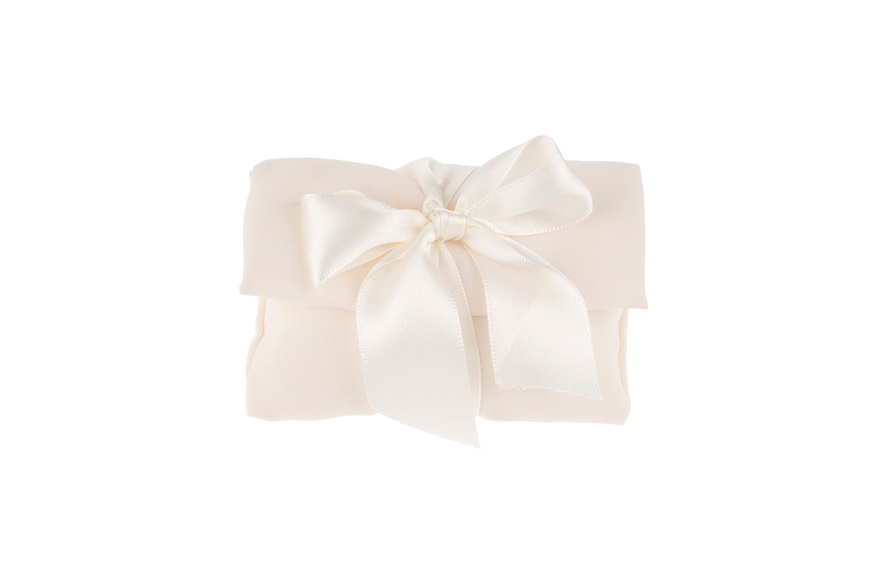 Favor Sugared Almonds ivory with ivory bow Selezione Zanolli