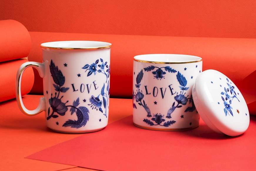 Fragrant candle La Tavola Scomposta porcelain Love Bitossi home