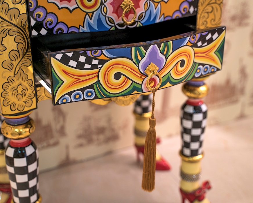 Cassettiera M Versailles dipinta a mano Tom's Drag