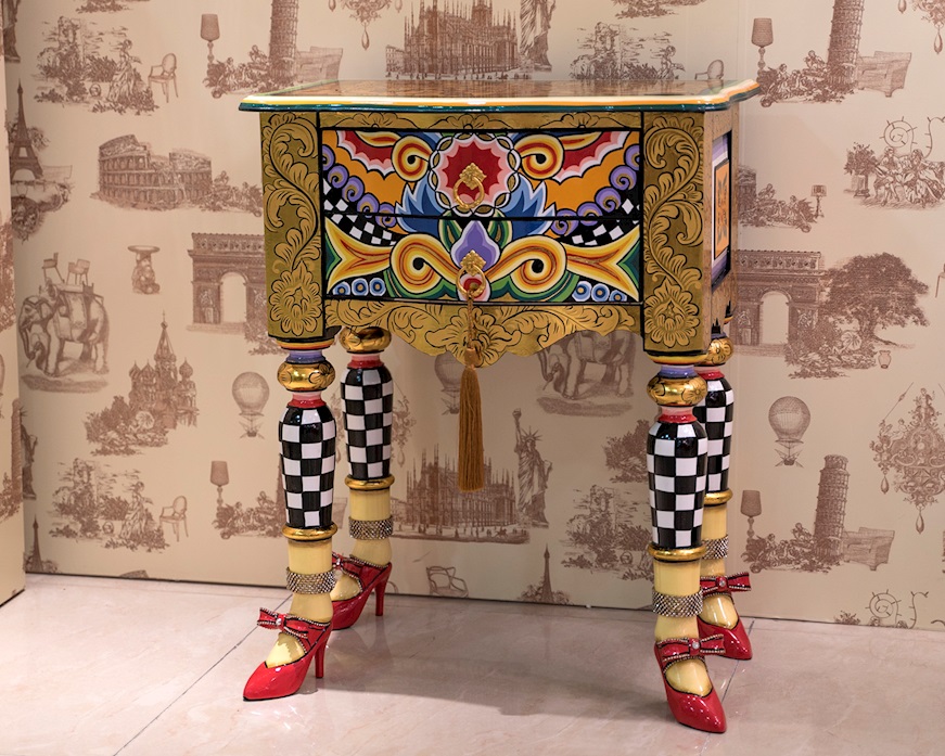 Cassettiera M Versailles dipinta a mano Tom's Drag