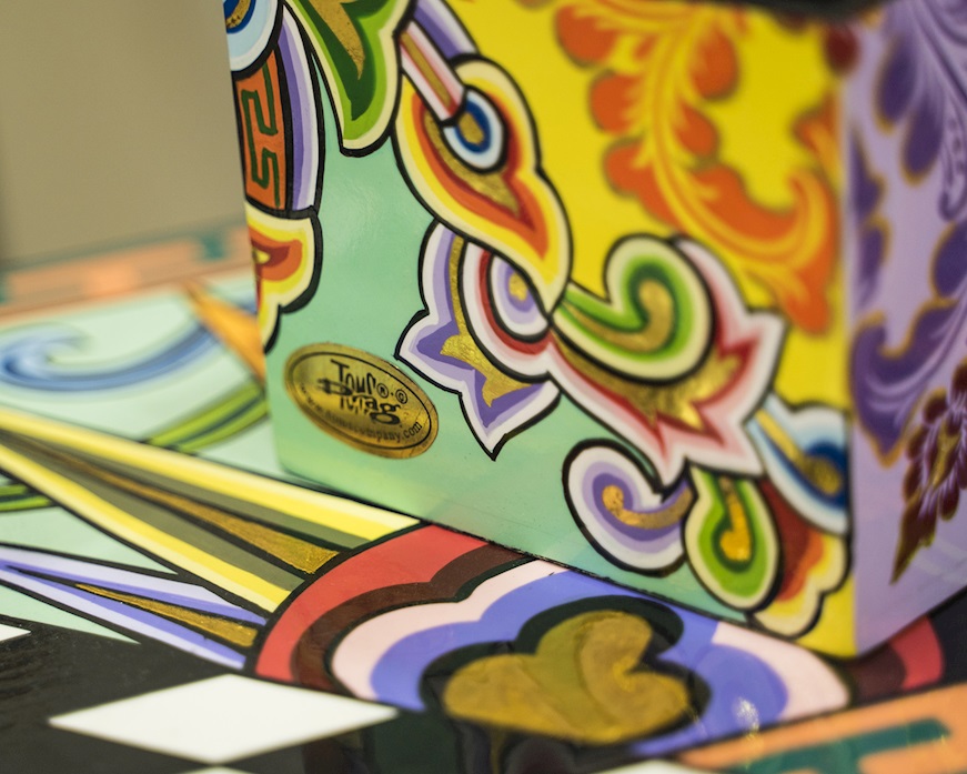 Box Square hand painted Tom's Drag