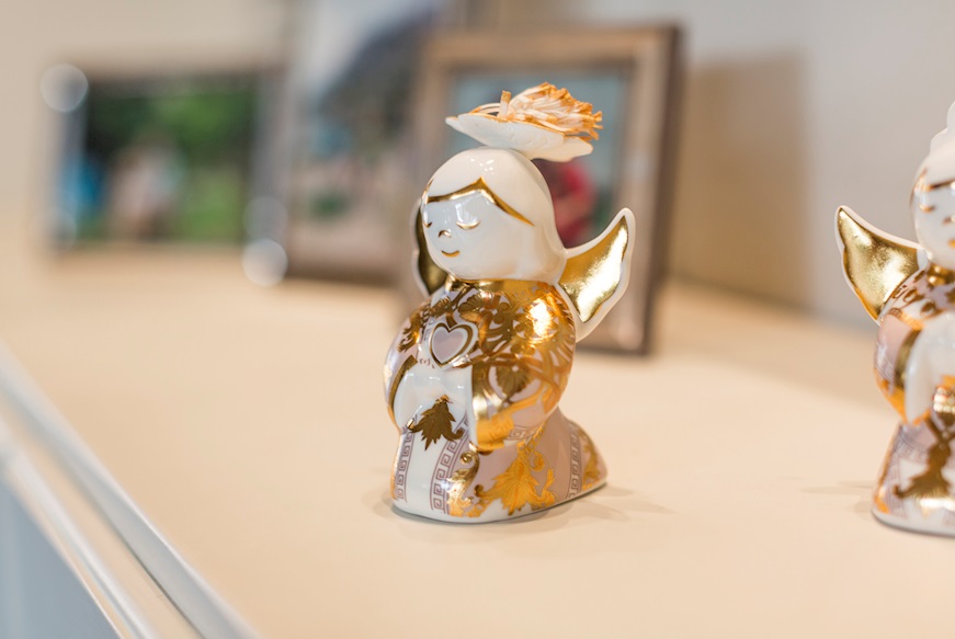Idea Regalo Natale Angioletto diffusore Le Fiabe Gala porcellana Baci Milano