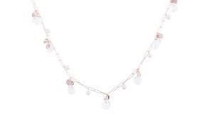 Collana argento rosè con cristallo di rocca e perle