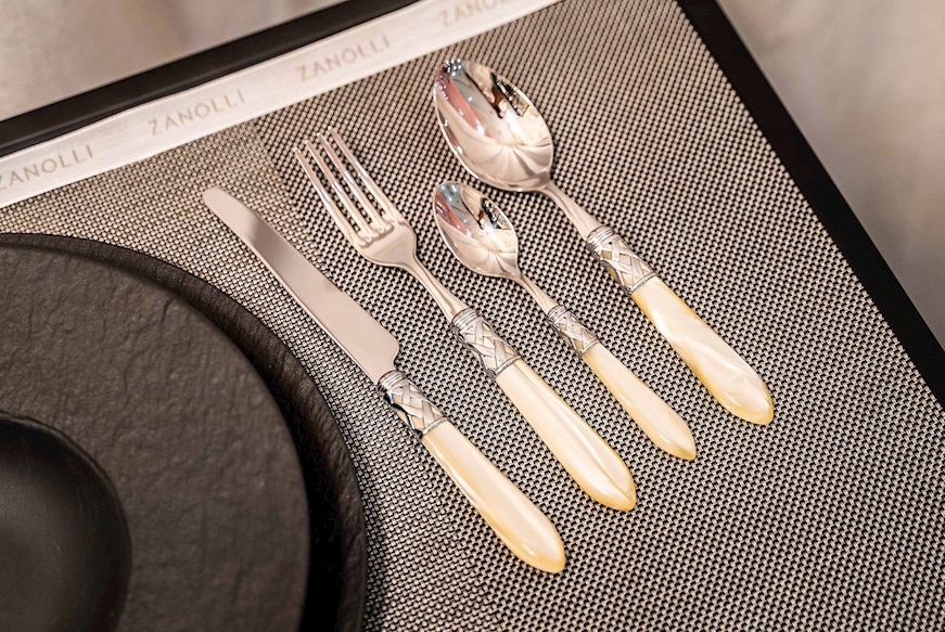 Cutlery set Aladdin steel ivory with chromed ferrule Bugatti