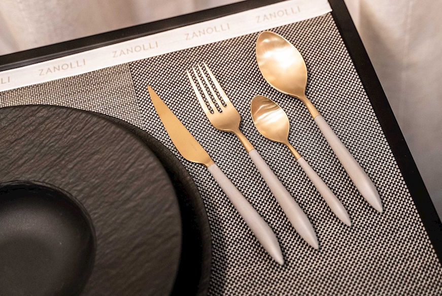 Set posate Ares acciaio dorato con manico grigio (4 pezzi) Bugatti