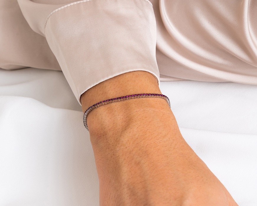 Bracciale tennis oro 750‰ e rubini ct. 1.05 Davite & Delucchi