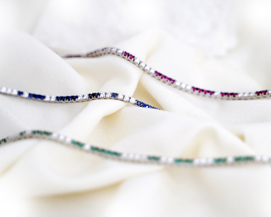 Bracciale tennis oro 750‰ e diamanti ct. 0.85 e zaffiri ct. 1.45 Davite & Delucchi