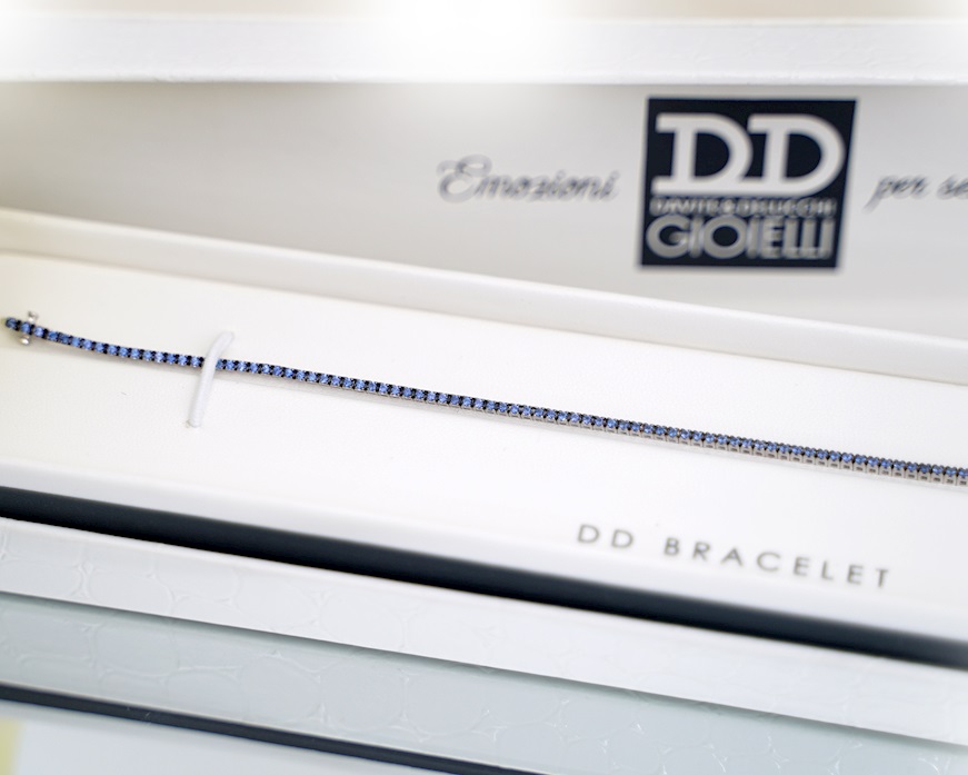 Tennis bracelet gold 750‰ sapphires ct. 1.10 Davite & Delucchi