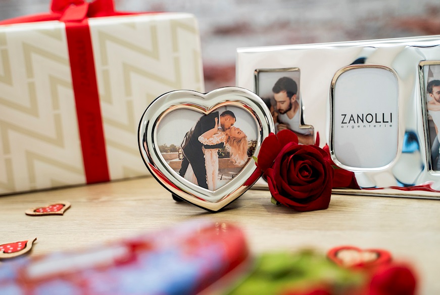 Picture frame silver heart-shape with smooth band Selezione Zanolli