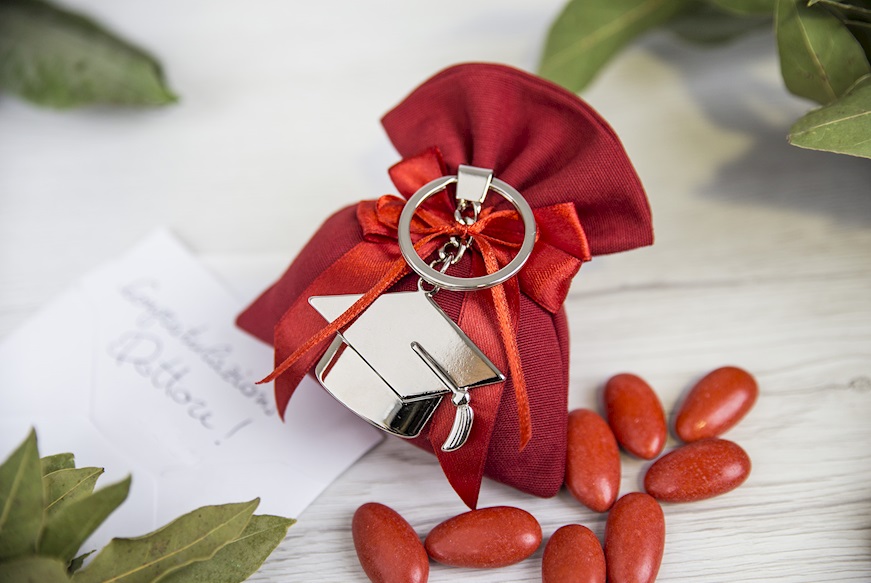 Bomboniera Laurea Portachiavi Cappello Laurea con sacchetto portaconfetti Selezione Zanolli