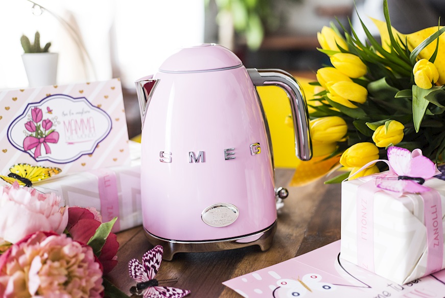 Bollitore Rosa Smeg