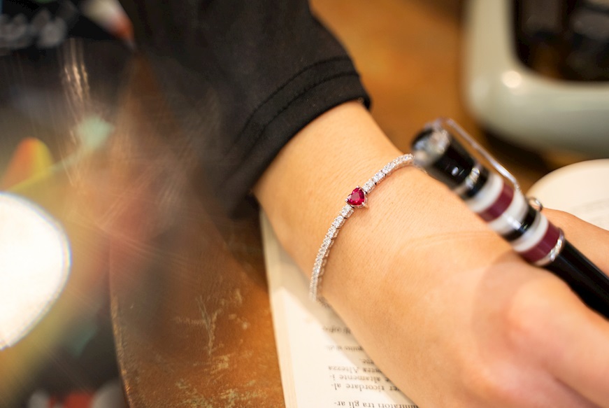 Bracelet Luce silver with cubic zirconia and ruby zircon Sovrani