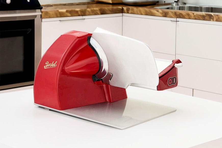 Affettatrice elettrica Home Line Plus 200 acciaio colore rosso Berkel