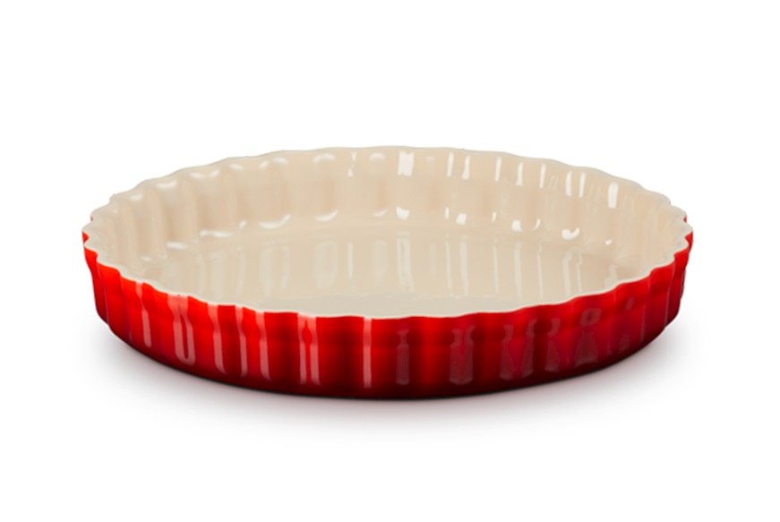 Round Cake Pan Tradition stoneware cerise Le Creuset
