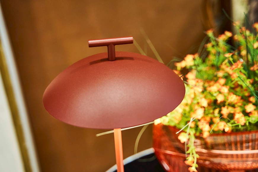 Table lamp Mini Geen-A steel red with dimmer battery Kartell