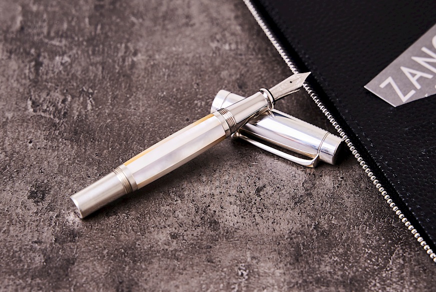 Fountain pen Botticelli silver and mother of pearl Settelaghi
