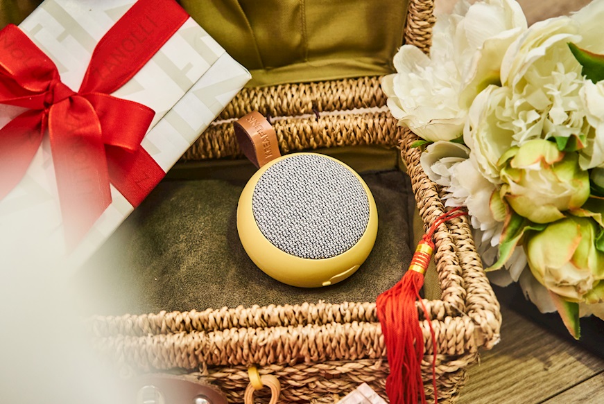 Bluetooth speaker aGO II Fabric Soft Yellow Kreafunk