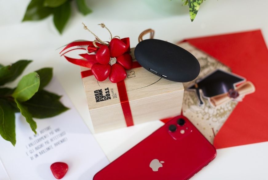 bomboniere-personalizzate-per-la-laurea-come-scegliere-powerbank