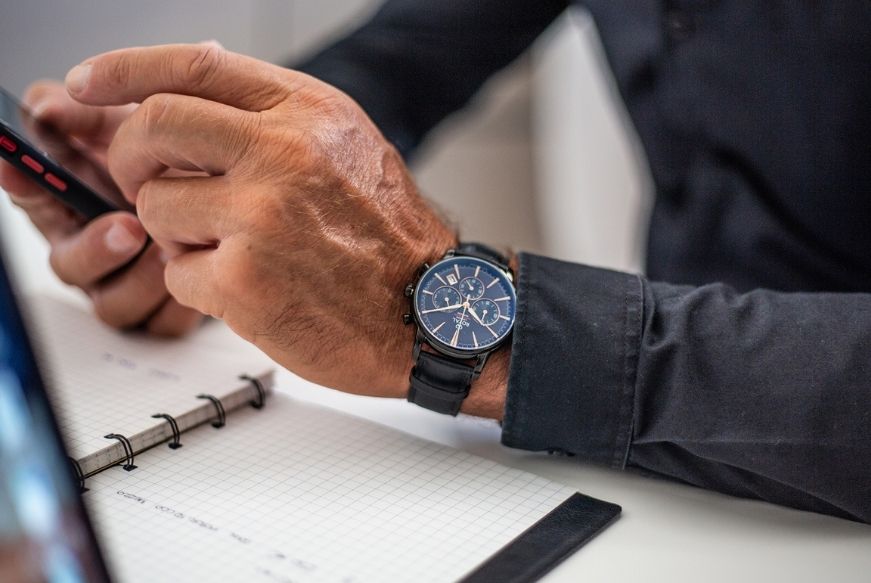 idee-regalo-per-la-festa-del-papa-orologio-royal