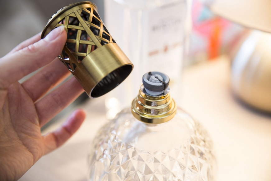 Lampe Berger Flacone Vetro Rosa 310ml Per Lampada Catalitica - Bonbon - Elimina Odori E Profuma Ambiente (Senza Profumo)